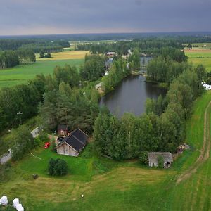 Maatilamatkailu Peräkangas Villa Ojutkangas Exterior photo