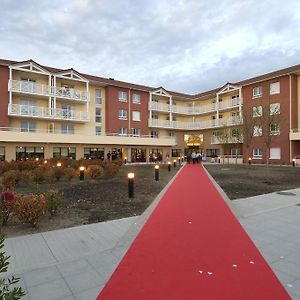 Domitys Le Parc Saint Germain Aparthotel Montrond les Bains Exterior photo