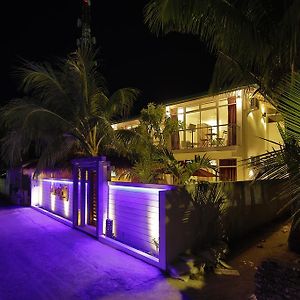 Shallow Lagoon Rasdhoo Hotel Exterior photo