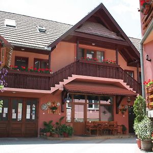 Sziklakert Panzio -Pensiunea Stone Garden Hotel Corund  Exterior photo