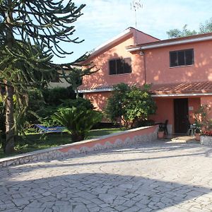 Il Sottosopra Bed & Breakfast Labico Exterior photo