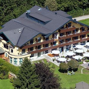 Hotel Aberseehof Sankt Gilgen Exterior photo