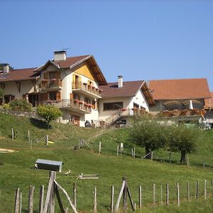 Ferme Auberge Du Bessard Allevard Exterior photo