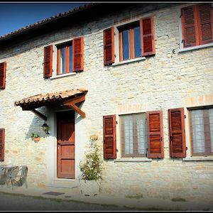 Bed And Breakfast Val D'Oche Castel Boglione Exterior photo