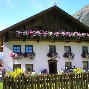 Haus Boedele Hotel Sankt Leonhard im Pitztal Exterior photo