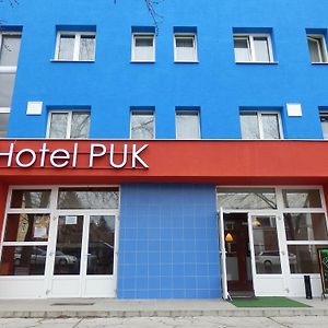 Hotel Puk Topoľcany Exterior photo