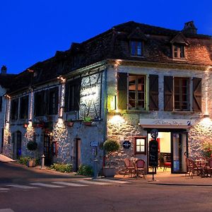 Le Victor Hugo - Hotel Et Restaurant - Logis Hotels Saint Cere Exterior photo