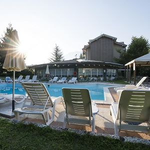 Hotel Bavaria Levico Terme Exterior photo