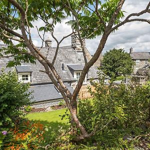 Plas Gwyn B&B And Holiday Cottage Dolgellau Exterior photo