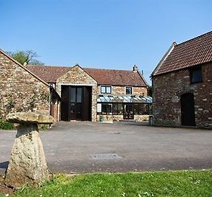 The Tithe Barn Hotel Bristol Exterior photo