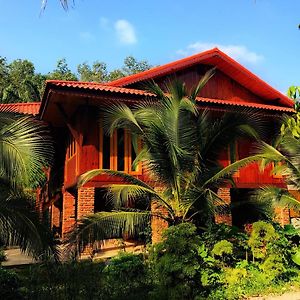 Baan Suan Farmstay Koh Lanta Exterior photo