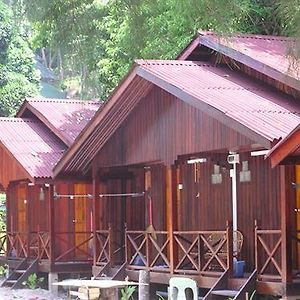 Ayumni House Hotel Pulau Perhentian Besar Exterior photo