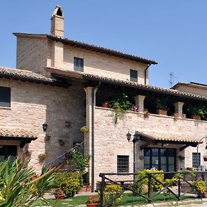 Terre Del Cantico Country House Aparthotel Spello Exterior photo