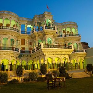 Malji Ka Kamra Hotel Churu Exterior photo