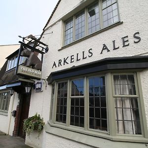 The Old Bear Inn Cricklade Exterior photo