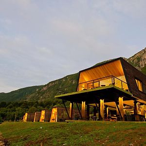 Hotel Raudal Futaleufu Exterior photo