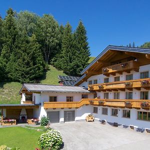 Der Jagdhof Aparthotel Sankt Johann im Pongau Exterior photo