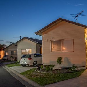 BIG4 Mornington Peninsula Holiday Park Hotel Frankston Exterior photo