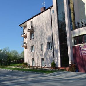 Dormed Medical Spa Hotel Busko-Zdroj Exterior photo