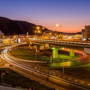 Al Jisr Hotel Muskat Exterior photo