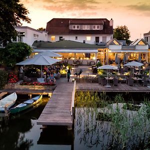 Hotel Der Seehof Ratzeburg Exterior photo