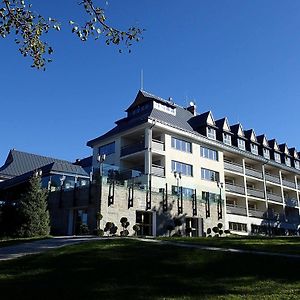 Rezydencja Arlamow Hotel Exterior photo