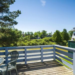 Hollywood Cottages Wasaga Beach Exterior photo