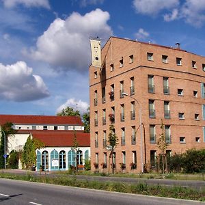 Albergo Hotel Schonefeld Exterior photo