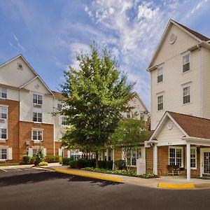 Sonesta Simply Suites Falls Church Exterior photo