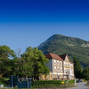 Hotel Lac Et Foret Saint-Andre-les-Alpes Exterior photo