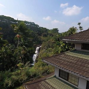 The Inn at Kulaniapia Falls Hilo Exterior photo