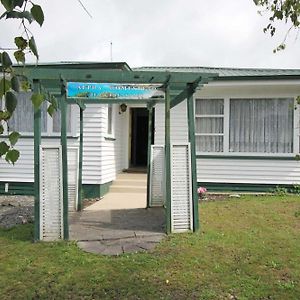 Alpha Homestead Tokoroa Exterior photo