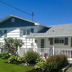 Gillies By The Sea Apartment And Suite Port Hood Exterior photo