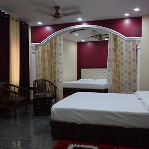 Hotel Sky Bule & Restaurant Khas Nagrota Exterior photo