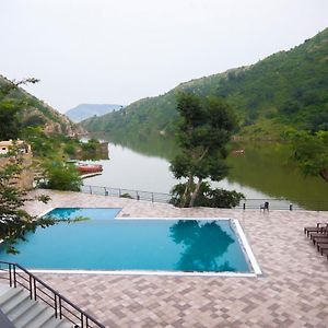 Via Lakhela Resort&Spa Kumbhalgarh Exterior photo