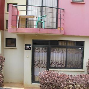 Kensington Luxury Heights H107 Apartment Kampala Exterior photo