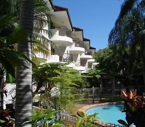 Scalinada Apartments Main Beach Exterior photo