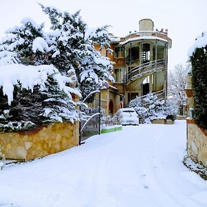 Parco Sogni D'Oro Aparthotel Montella Exterior photo