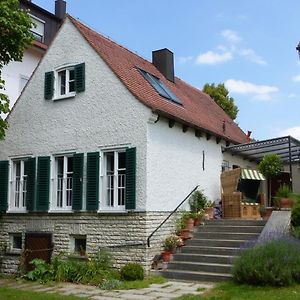 Bed And Breakfast Unter Den Linden Nordlingen Exterior photo