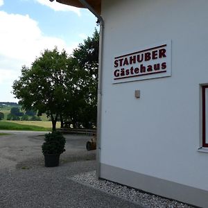 Gästehaus Stahuber Hotel Feldkirchen Westerham Exterior photo