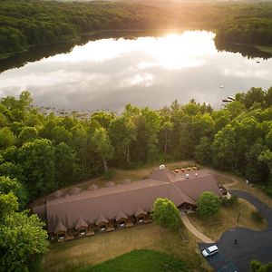 The Rockwell Lake Lodge Luther Exterior photo