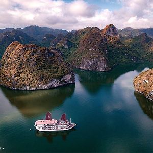 Heritage Line Ginger Cruise - Halong Bay & Lan Ha Bay Ha Long Exterior photo