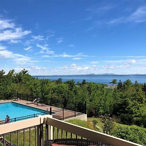 Atlantic Eyrie Lodge Bar Harbor Exterior photo