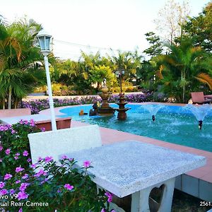 Happy Resort Nakhon Phanom Exterior photo