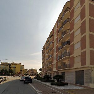 Stella Apartments Comacchio Exterior photo