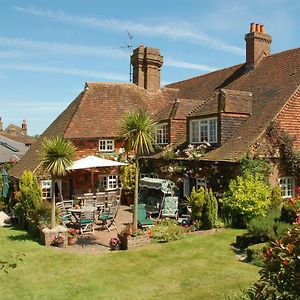 Clayton Wickham Farmhouse Bed & Breakfast Hurstpierpoint Exterior photo