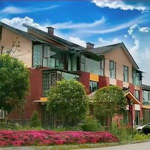 Qing Ting Hotel Gunung Emei Exterior photo