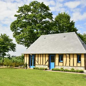 Gite "Cote Jardin" Villa Vannecrocq Exterior photo