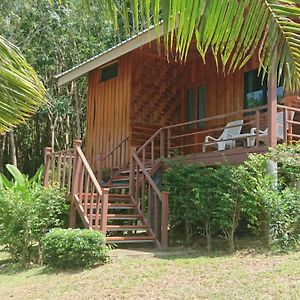 Lanta Para hut Hotel Koh Lanta Exterior photo