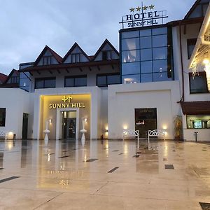 Hotel Sunny Hill Cluj Napoca Exterior photo